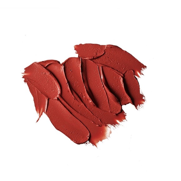 MAC CHILI matte lipstick shade 602 - Picture 7 of 8